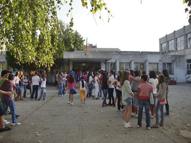 Рахмани и Цоцо отерали Десанку, Бранка и Змаја